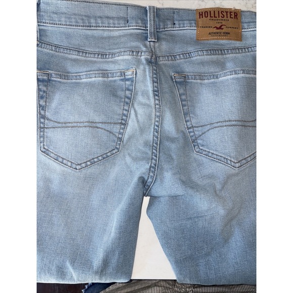 Hollister Jeans Men's 30x30 Light Blue Athletic Skinny Stretch Distressed NWT‎ - Picture 4 of 6